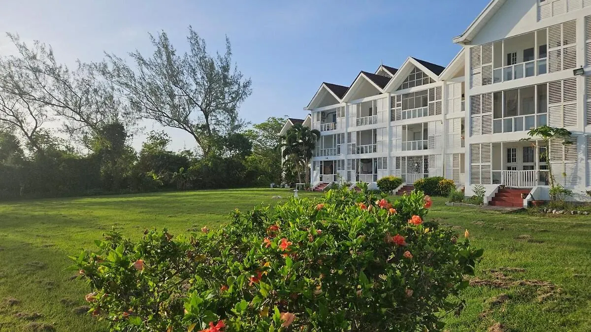 Compact Studio, Beach & Pool 204A Montego Bay 0*,  Jamaica
