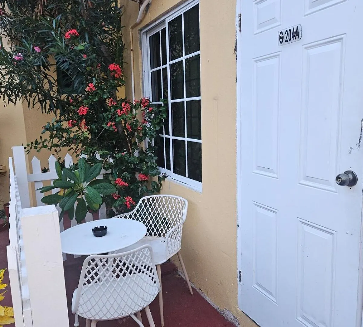 Compact Studio, Beach & Pool 204A Montego Bay 0*,